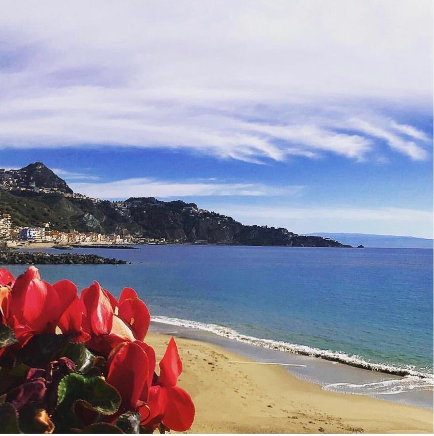 Villa Valentino Giardini Naxos Luaran gambar